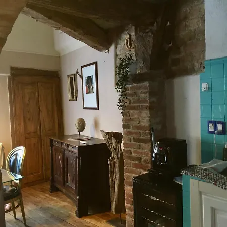 La Casa Dell'artista * Monforte dʼAlba