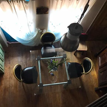 La Casa Dell'artista Nyaraló