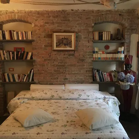 Nyaraló La Casa Dell'artista Monforte dʼAlba